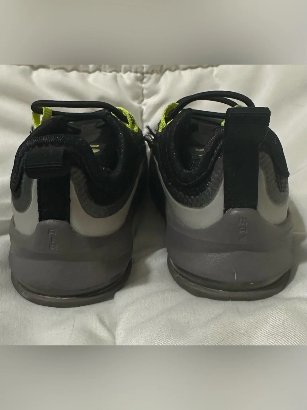Nike Size 5C Kids Air Max Slip-On Sneakers in Black and Neon Yellow-Green